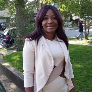 Meet your Posher, Denise